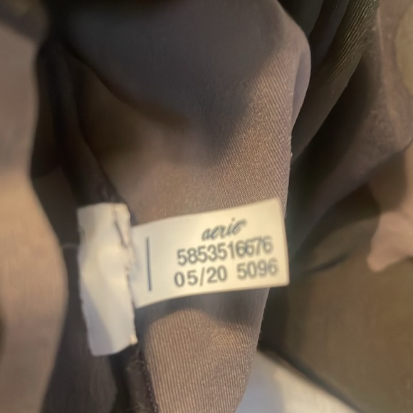 offline by Aerie - size medium- Camo - real me  7/8- high rise leggings - Picture 11 of 12